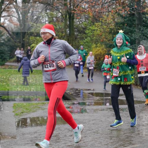 07.12.2025 - St. Pauli X-Mass-Run No. 15 Michael Burmester http://msf.ph/oto/9410961 07.12.2025 11:41:16 Laufen 4240, 4049, 4244, 243 meine-sportfotos.de
