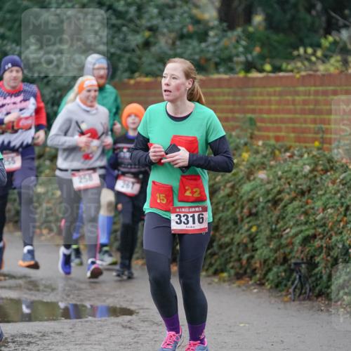 07.12.2025 - St. Pauli X-Mass-Run No. 15 Michael Burmester http://msf.ph/oto/9411000 07.12.2025 11:41:20 Laufen 19, 15, 3317, 255, 258, 267, 15, 22, 15, 3316 meine-sportfotos.de