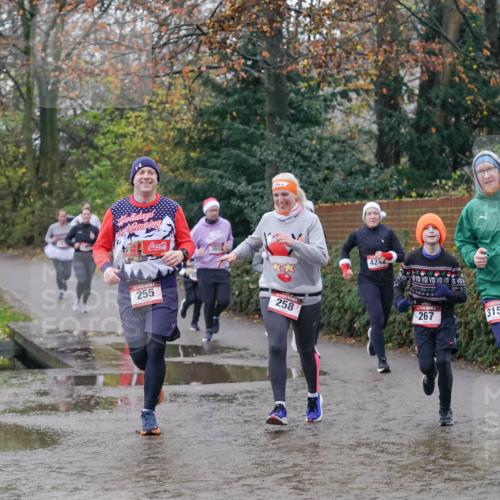 07.12.2025 - St. Pauli X-Mass-Run No. 15 Michael Burmester http://msf.ph/oto/9411024 07.12.2025 11:41:23 Laufen 255, 3800, 258, 4244, 267, 3150 meine-sportfotos.de