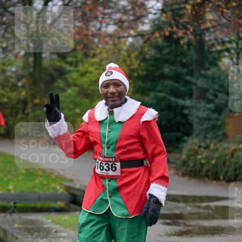 07.12.2025 - St. Pauli X-Mass-Run No. 15 Michael Burmester http://msf.ph/oto/9411031 07.12.2025 09:50:58 Laufen 15, 1636 meine-sportfotos.de