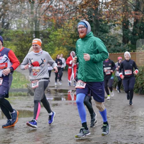 07.12.2025 - St. Pauli X-Mass-Run No. 15 Michael Burmester http://msf.ph/oto/9411039 07.12.2025 11:41:24 Laufen 255, 258, 150, 4242 meine-sportfotos.de