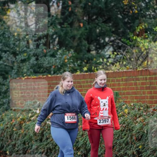 07.12.2025 - St. Pauli X-Mass-Run No. 15 Michael Burmester http://msf.ph/oto/9411082 07.12.2025 09:51:14 Laufen 1566, 2397 meine-sportfotos.de