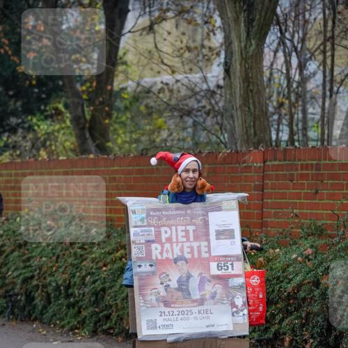 07.12.2025 - St. Pauli X-Mass-Run No. 15 Michael Burmester http://msf.ph/oto/9411121 07.12.2025 09:54:44 Laufen 15, 651, 21, 12, 2025, 400, 15, 400 meine-sportfotos.de
