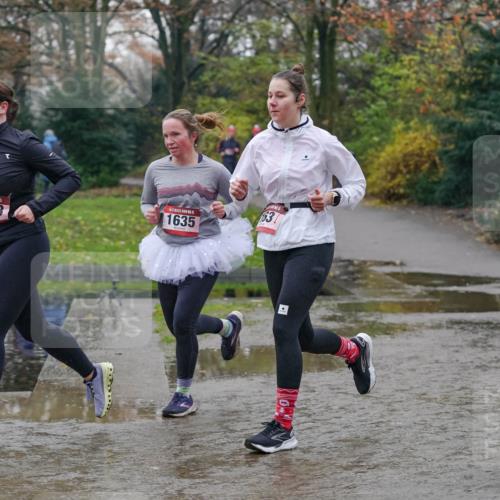 07.12.2025 - St. Pauli X-Mass-Run No. 15 Michael Burmester http://msf.ph/oto/9411123 07.12.2025 11:41:31 Laufen 15, 1983, 1635, 63, 1151 meine-sportfotos.de