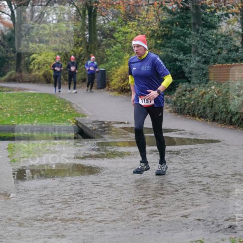 07.12.2025 - St. Pauli X-Mass-Run No. 15 Michael Burmester http://msf.ph/oto/9411129 07.12.2025 11:41:32 Laufen 54, 28, 18, 09, 50, 15, 115 meine-sportfotos.de