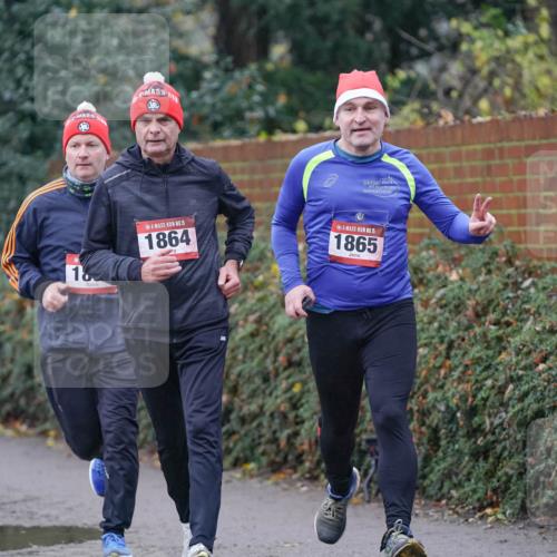 07.12.2025 - St. Pauli X-Mass-Run No. 15 Michael Burmester http://msf.ph/oto/9411168 07.12.2025 11:41:41 Laufen 10, 15, 1864, 15, 1865 meine-sportfotos.de