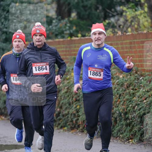 07.12.2025 - St. Pauli X-Mass-Run No. 15 Michael Burmester http://msf.ph/oto/9411170 07.12.2025 11:41:41 Laufen 186, 15, 1864, 15, 1865 meine-sportfotos.de