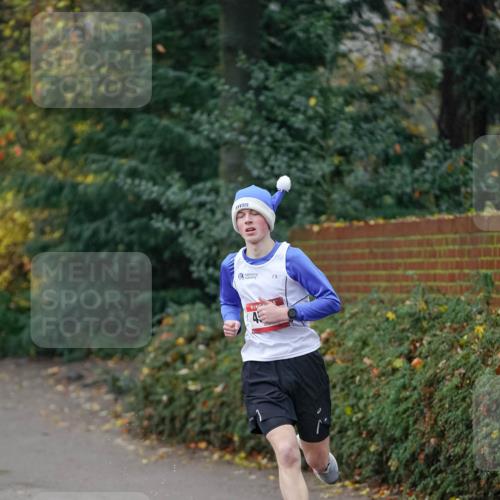 07.12.2025 - St. Pauli X-Mass-Run No. 15 Michael Burmester http://msf.ph/oto/9411184 07.12.2025 09:57:10 Laufen  meine-sportfotos.de