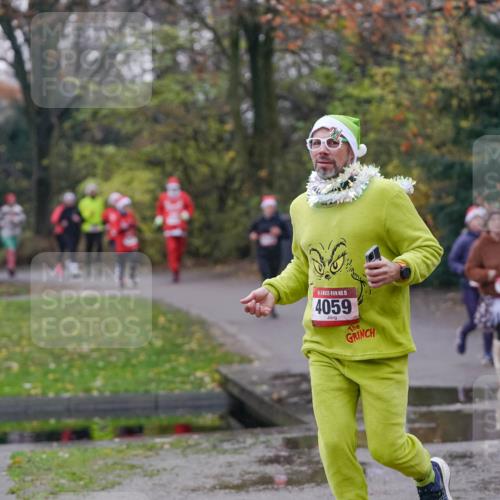 07.12.2025 - St. Pauli X-Mass-Run No. 15 Michael Burmester http://msf.ph/oto/9411222 07.12.2025 11:41:53 Laufen 15, 4059, 405 meine-sportfotos.de