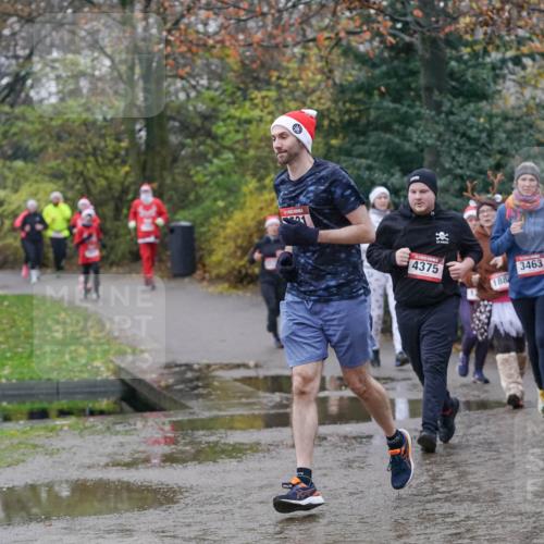 07.12.2025 - St. Pauli X-Mass-Run No. 15 Michael Burmester http://msf.ph/oto/9411246 07.12.2025 11:41:55 Laufen 21, 4375, 188, 3463, 4374 meine-sportfotos.de