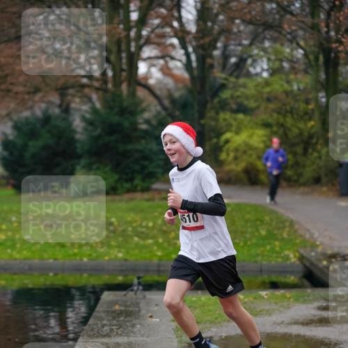 07.12.2025 - St. Pauli X-Mass-Run No. 15 Michael Burmester http://msf.ph/oto/9411327 07.12.2025 09:58:41 Laufen 510 meine-sportfotos.de