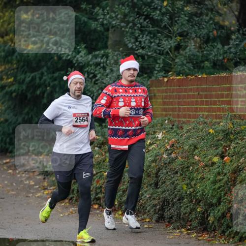 07.12.2025 - St. Pauli X-Mass-Run No. 15 Michael Burmester http://msf.ph/oto/9411344 07.12.2025 09:58:50 Laufen 2564 meine-sportfotos.de