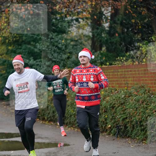 07.12.2025 - St. Pauli X-Mass-Run No. 15 Michael Burmester http://msf.ph/oto/9411362 07.12.2025 09:58:52 Laufen 2, 15, 2564 meine-sportfotos.de