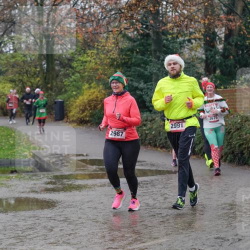 07.12.2025 - St. Pauli X-Mass-Run No. 15 Michael Burmester http://msf.ph/oto/9411367 07.12.2025 11:42:10 Laufen 2987, 2991, 3675 meine-sportfotos.de