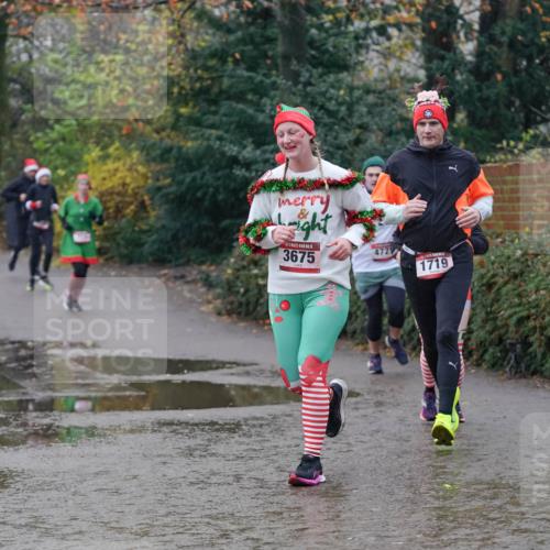07.12.2025 - St. Pauli X-Mass-Run No. 15 Michael Burmester http://msf.ph/oto/9411381 07.12.2025 11:42:12 Laufen 3675, 472, 1719 meine-sportfotos.de