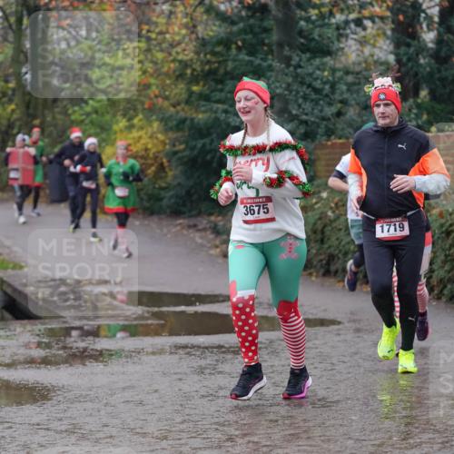 07.12.2025 - St. Pauli X-Mass-Run No. 15 Michael Burmester http://msf.ph/oto/9411387 07.12.2025 11:42:12 Laufen 15, 3675, 1719 meine-sportfotos.de