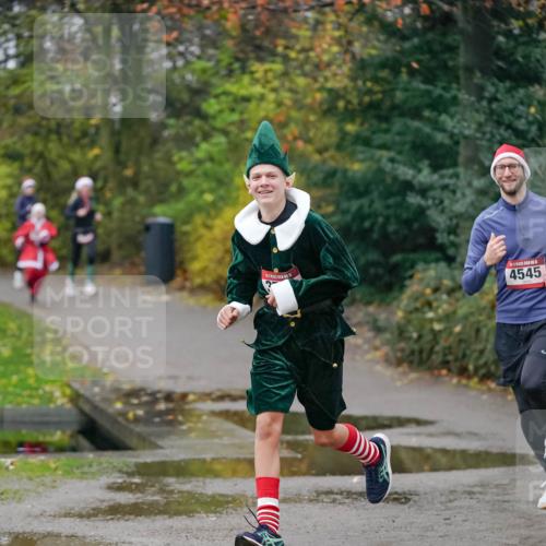07.12.2025 - St. Pauli X-Mass-Run No. 15 Michael Burmester http://msf.ph/oto/9411397 07.12.2025 09:58:57 Laufen 4545 meine-sportfotos.de
