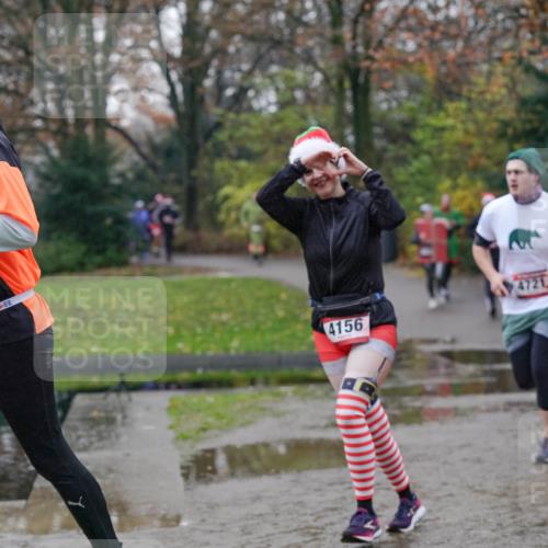 07.12.2025 - St. Pauli X-Mass-Run No. 15 Michael Burmester http://msf.ph/oto/9411408 07.12.2025 11:42:14 Laufen 1719, 4156, 4721 meine-sportfotos.de