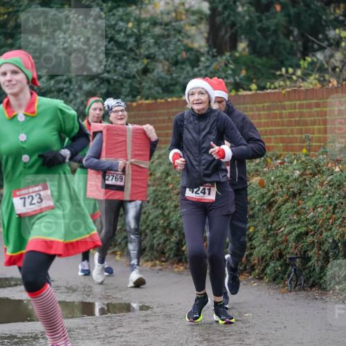 07.12.2025 - St. Pauli X-Mass-Run No. 15 Michael Burmester http://msf.ph/oto/9411426 07.12.2025 11:42:19 Laufen 723, 2769, 241 meine-sportfotos.de