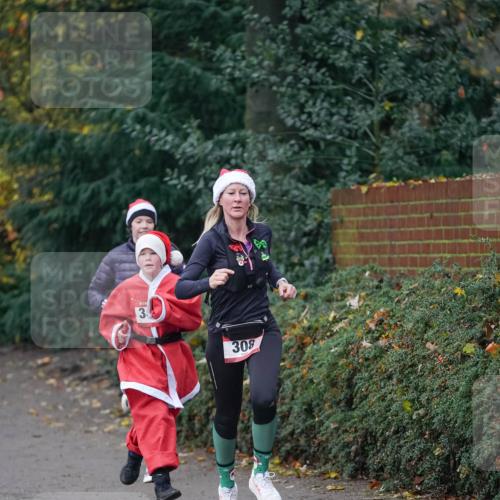 07.12.2025 - St. Pauli X-Mass-Run No. 15 Michael Burmester http://msf.ph/oto/9411427 07.12.2025 09:59:02 Laufen 308 meine-sportfotos.de