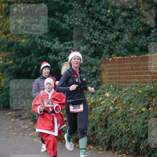 07.12.2025 - St. Pauli X-Mass-Run No. 15 Michael Burmester http://msf.ph/oto/9411430 07.12.2025 09:59:03 Laufen 363, 308 meine-sportfotos.de