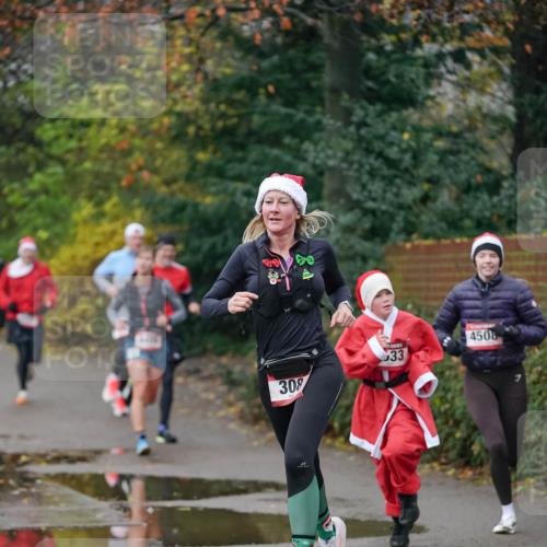 07.12.2025 - St. Pauli X-Mass-Run No. 15 Michael Burmester http://msf.ph/oto/9411442 07.12.2025 09:59:05 Laufen 308, 33, 4508 meine-sportfotos.de