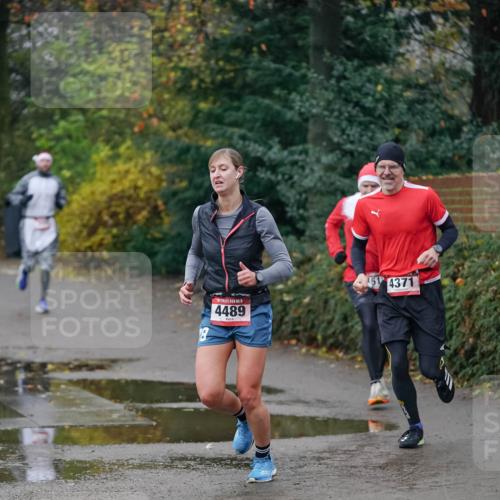 07.12.2025 - St. Pauli X-Mass-Run No. 15 Michael Burmester http://msf.ph/oto/9411471 07.12.2025 09:59:08 Laufen 15, 4489, 151, 4371 meine-sportfotos.de