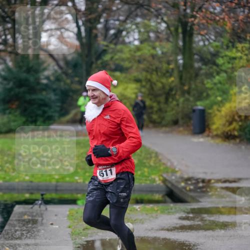07.12.2025 - St. Pauli X-Mass-Run No. 15 Michael Burmester http://msf.ph/oto/9411492 07.12.2025 09:59:11 Laufen 4511 meine-sportfotos.de
