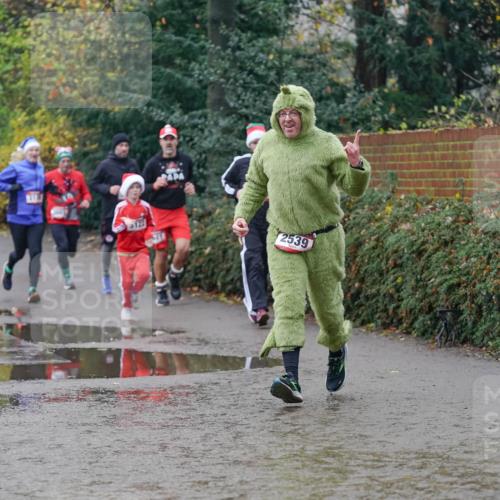 07.12.2025 - St. Pauli X-Mass-Run No. 15 Michael Burmester http://msf.ph/oto/9411496 07.12.2025 11:42:26 Laufen 5122, 2539 meine-sportfotos.de