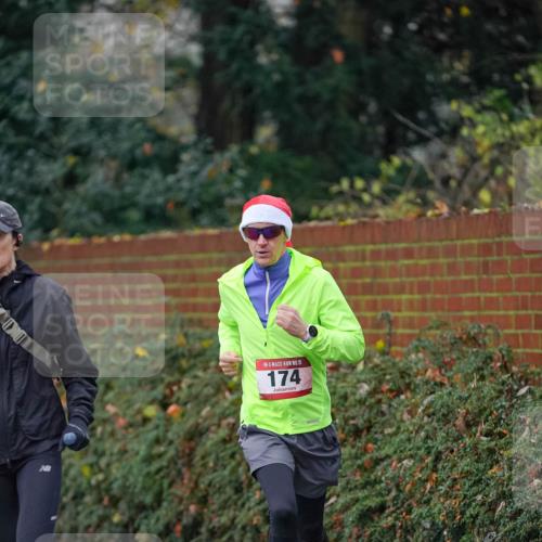 07.12.2025 - St. Pauli X-Mass-Run No. 15 Michael Burmester http://msf.ph/oto/9411522 07.12.2025 09:59:22 Laufen 15, 174 meine-sportfotos.de