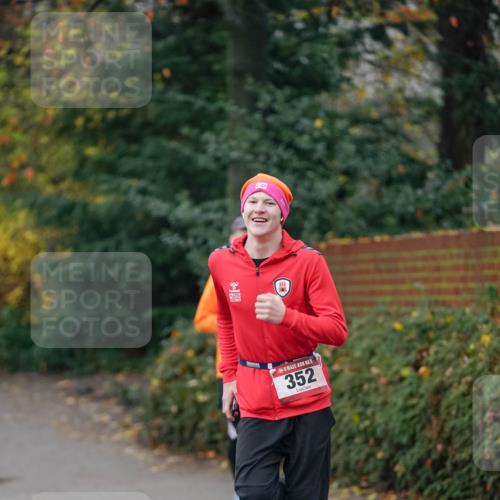 07.12.2025 - St. Pauli X-Mass-Run No. 15 Michael Burmester http://msf.ph/oto/9411537 07.12.2025 09:59:26 Laufen 5, 352 meine-sportfotos.de
