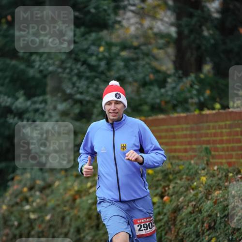 07.12.2025 - St. Pauli X-Mass-Run No. 15 Michael Burmester http://msf.ph/oto/9411552 07.12.2025 09:59:33 Laufen 290 meine-sportfotos.de