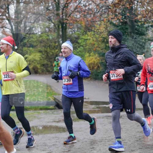 07.12.2025 - St. Pauli X-Mass-Run No. 15 Michael Burmester http://msf.ph/oto/9411565 07.12.2025 11:42:32 Laufen 328, 3130, 313, 38, 3661 meine-sportfotos.de