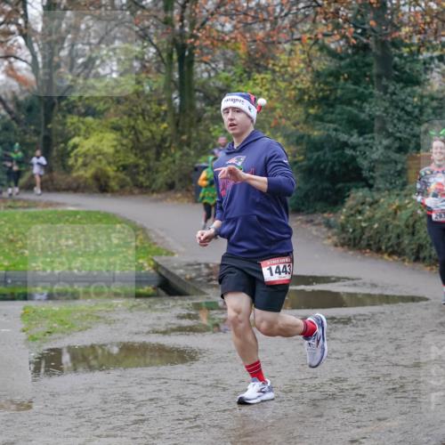 07.12.2025 - St. Pauli X-Mass-Run No. 15 Michael Burmester http://msf.ph/oto/9411589 07.12.2025 11:42:34 Laufen 3, 1443, 2936 meine-sportfotos.de