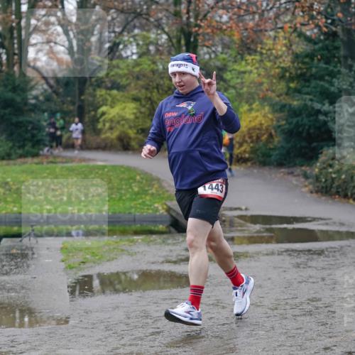 07.12.2025 - St. Pauli X-Mass-Run No. 15 Michael Burmester http://msf.ph/oto/9411595 07.12.2025 11:42:34 Laufen 1443, 2936 meine-sportfotos.de