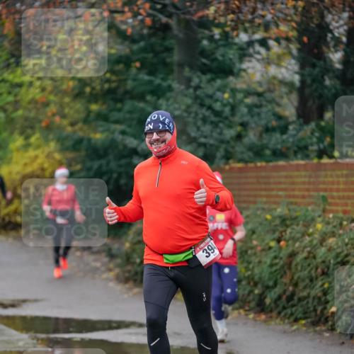 07.12.2025 - St. Pauli X-Mass-Run No. 15 Michael Burmester http://msf.ph/oto/9411596 07.12.2025 09:59:47 Laufen 39 meine-sportfotos.de