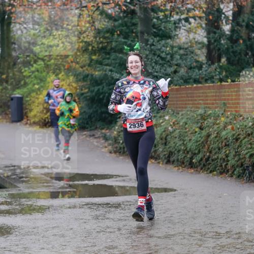 07.12.2025 - St. Pauli X-Mass-Run No. 15 Michael Burmester http://msf.ph/oto/9411598 07.12.2025 11:42:36 Laufen 2936 meine-sportfotos.de