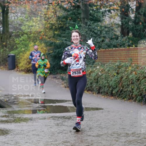 07.12.2025 - St. Pauli X-Mass-Run No. 15 Michael Burmester http://msf.ph/oto/9411601 07.12.2025 11:42:36 Laufen 2936 meine-sportfotos.de