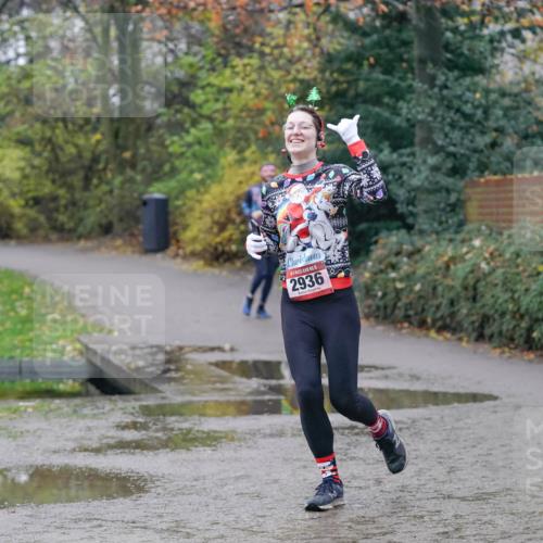 07.12.2025 - St. Pauli X-Mass-Run No. 15 Michael Burmester http://msf.ph/oto/9411613 07.12.2025 11:42:36 Laufen 15, 2936 meine-sportfotos.de
