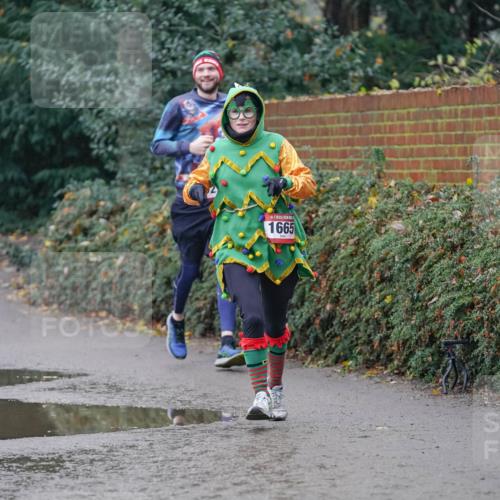 07.12.2025 - St. Pauli X-Mass-Run No. 15 Michael Burmester http://msf.ph/oto/9411628 07.12.2025 11:42:39 Laufen 1665 meine-sportfotos.de