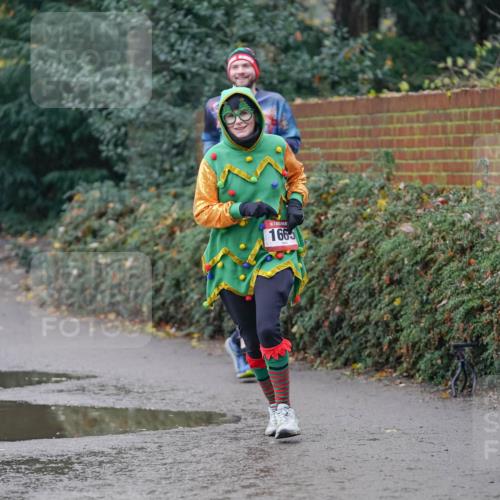 07.12.2025 - St. Pauli X-Mass-Run No. 15 Michael Burmester http://msf.ph/oto/9411637 07.12.2025 11:42:40 Laufen 166 meine-sportfotos.de