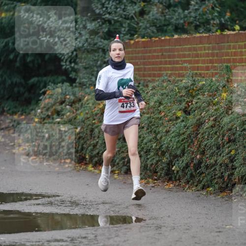 07.12.2025 - St. Pauli X-Mass-Run No. 15 Michael Burmester http://msf.ph/oto/9411673 07.12.2025 11:42:45 Laufen 3837, 4733 meine-sportfotos.de