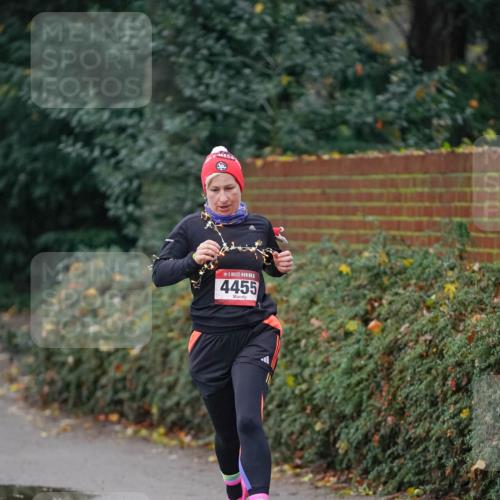 07.12.2025 - St. Pauli X-Mass-Run No. 15 Michael Burmester http://msf.ph/oto/9411680 07.12.2025 10:00:03 Laufen 4455 meine-sportfotos.de