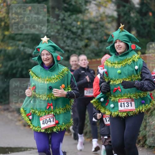 07.12.2025 - St. Pauli X-Mass-Run No. 15 Michael Burmester http://msf.ph/oto/9411741 07.12.2025 11:42:53 Laufen 15, 4047, 2801, 12, 15, 4131, 2834 meine-sportfotos.de