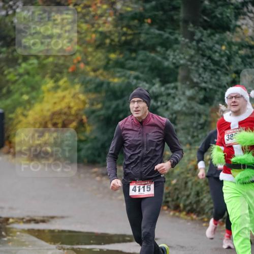 07.12.2025 - St. Pauli X-Mass-Run No. 15 Michael Burmester http://msf.ph/oto/9411748 07.12.2025 10:00:13 Laufen 15, 4115, 386 meine-sportfotos.de