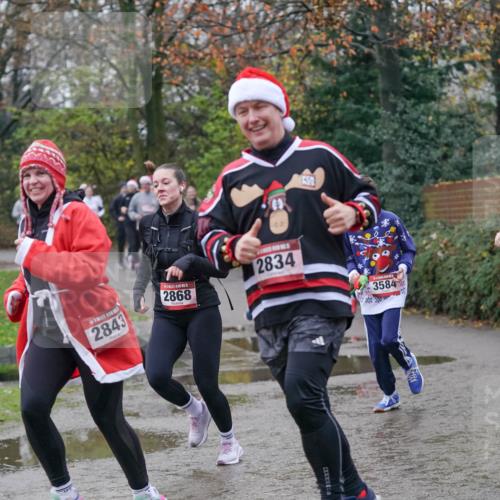 07.12.2025 - St. Pauli X-Mass-Run No. 15 Michael Burmester http://msf.ph/oto/9411762 07.12.2025 11:42:56 Laufen 2868, 2843, 2834, 3584, 3587 meine-sportfotos.de