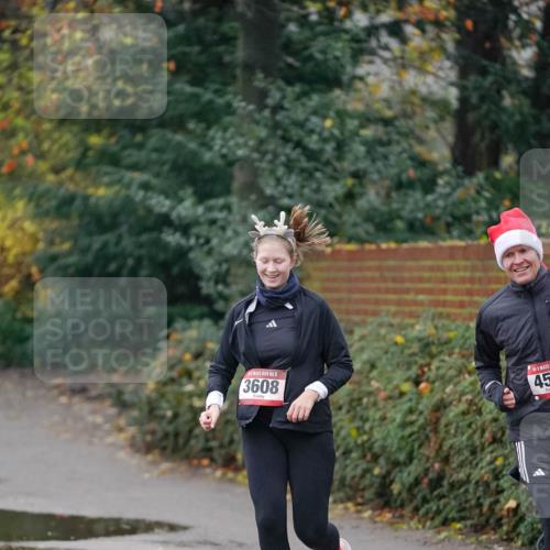 07.12.2025 - St. Pauli X-Mass-Run No. 15 Michael Burmester http://msf.ph/oto/9411769 07.12.2025 10:00:15 Laufen 5, 3608, 45 meine-sportfotos.de