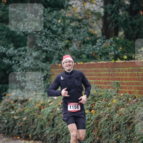 07.12.2025 - St. Pauli X-Mass-Run No. 15 Michael Burmester http://msf.ph/oto/9411787 07.12.2025 10:00:18 Laufen 1158 meine-sportfotos.de