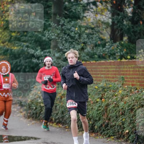 07.12.2025 - St. Pauli X-Mass-Run No. 15 Michael Burmester http://msf.ph/oto/9411808 07.12.2025 10:00:21 Laufen 3895, 2864 meine-sportfotos.de