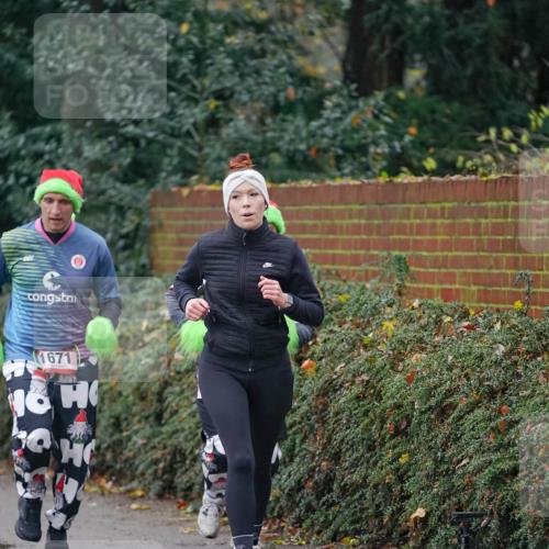 07.12.2025 - St. Pauli X-Mass-Run No. 15 Michael Burmester http://msf.ph/oto/9411844 07.12.2025 10:00:26 Laufen 1671, 16 meine-sportfotos.de
